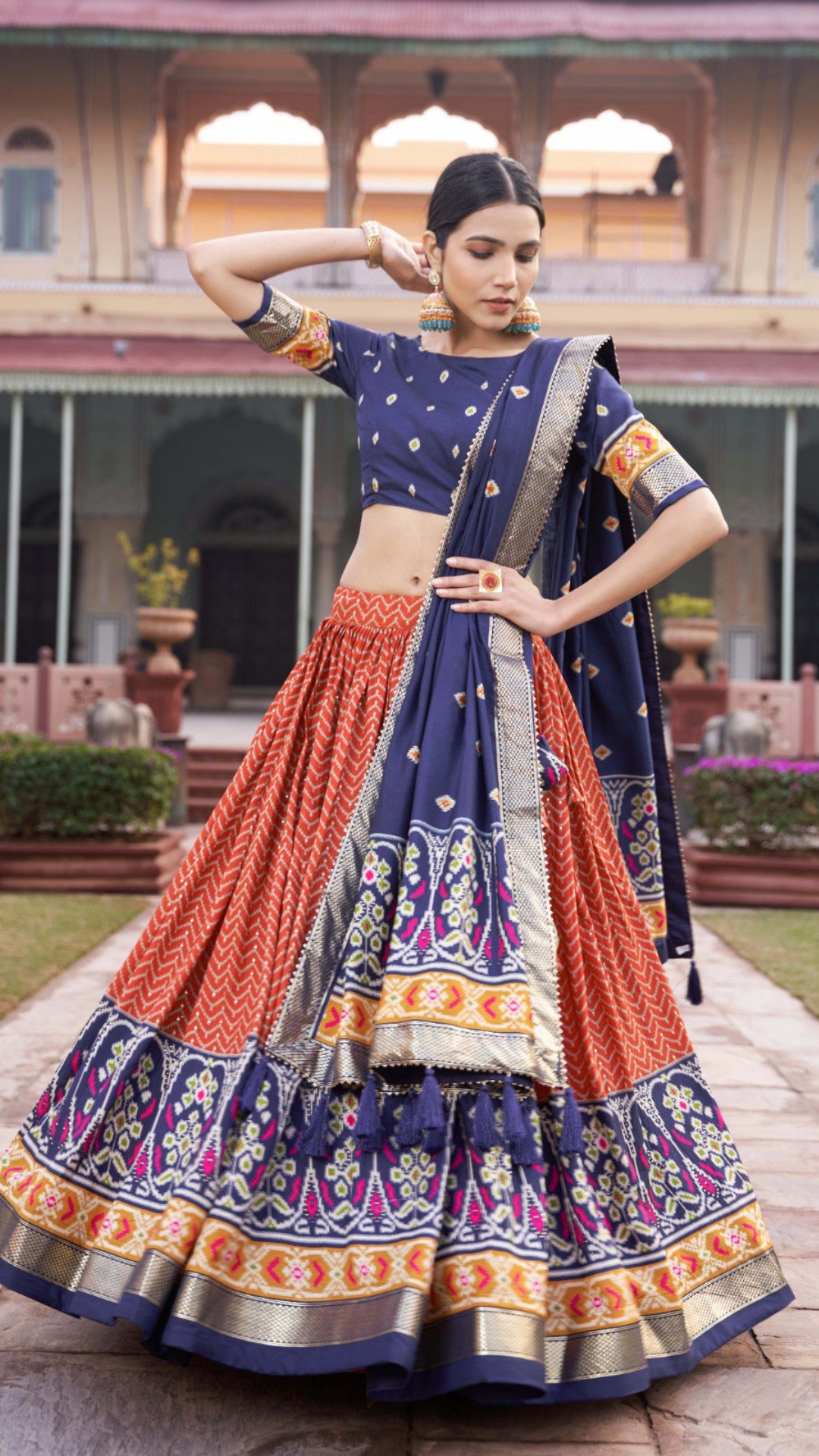NIDHI :TUSSAR SILK LENGHA