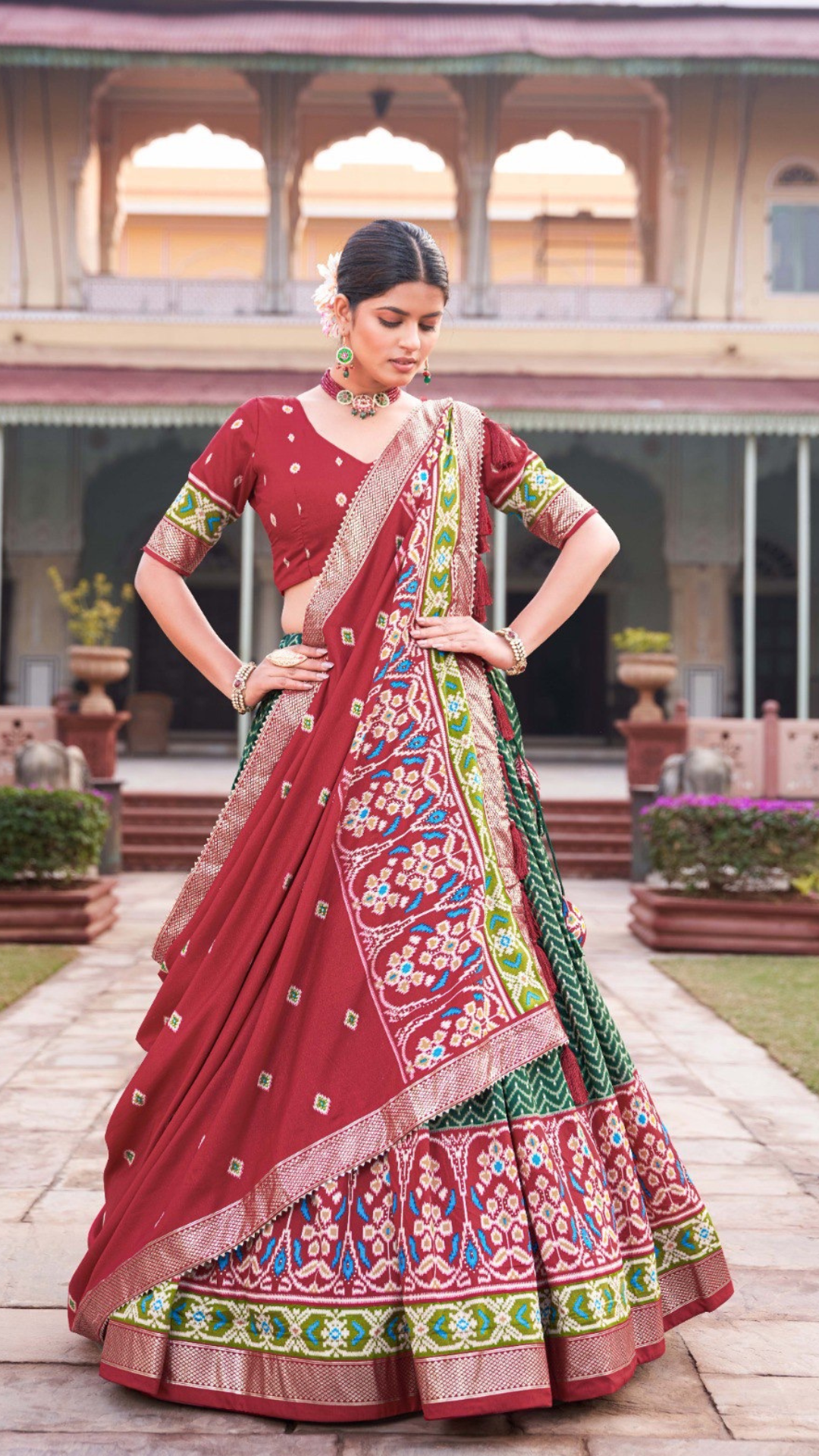 NIDHI :TUSSAR SILK LENGHA