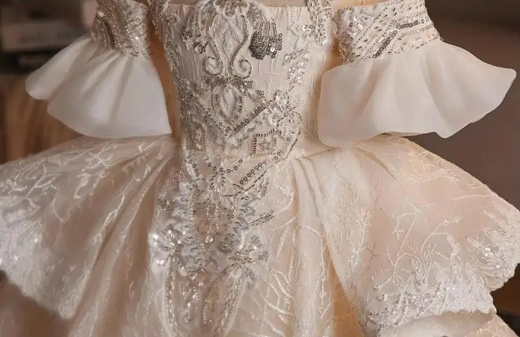 Vintage lace young girl wedding dress