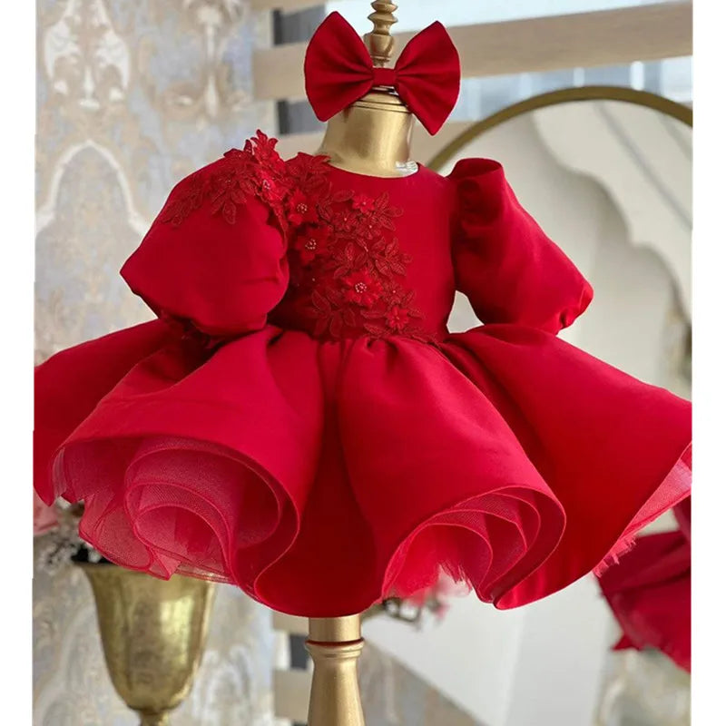 Fairy tale bliss in red