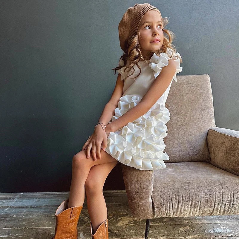 Dollhouse diva